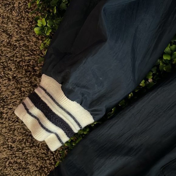 University of Dayton Navy Pullover vintage Jacket - Picture 5 of 5